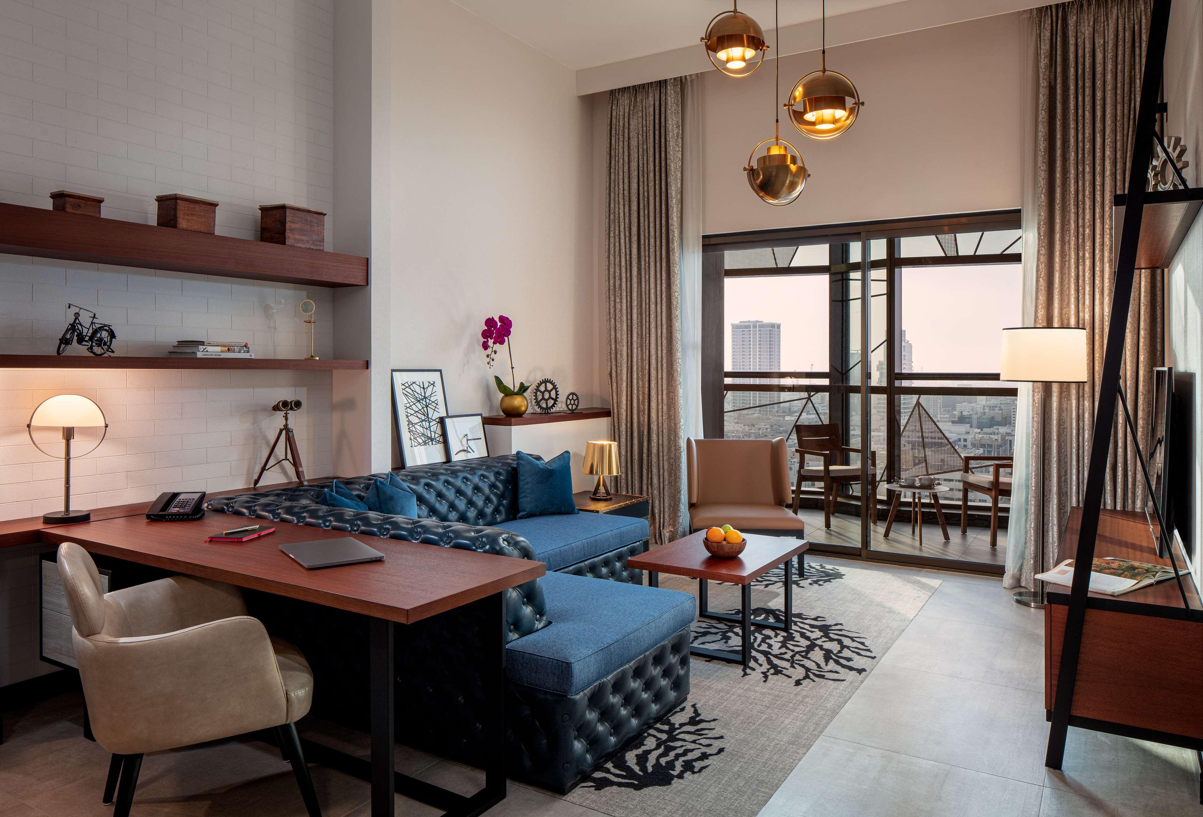 Doubletree By Hilton And Residences - Al Barsha Apart-hotel 4*