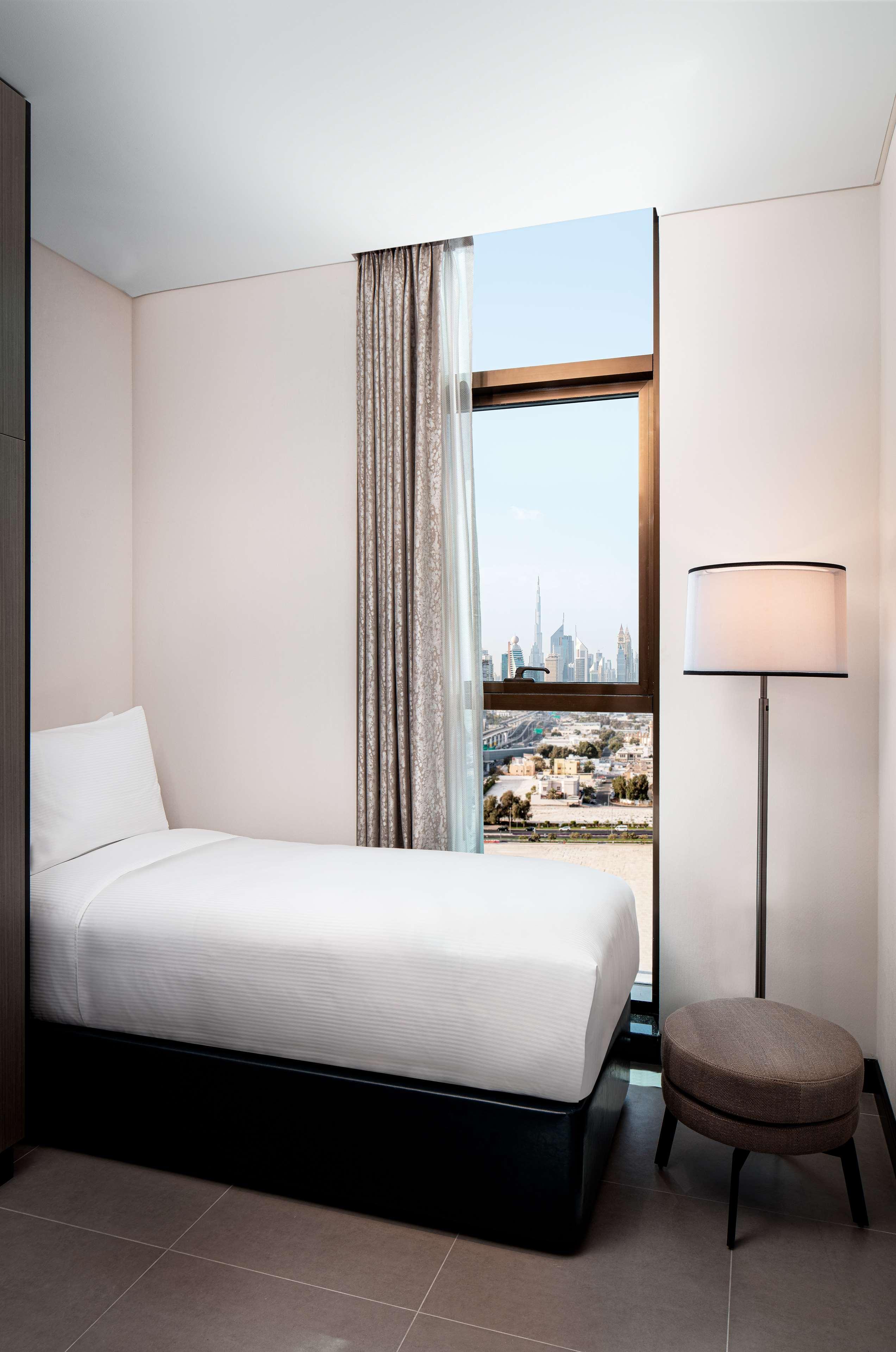 Apart-hotel Doubletree By Hilton And Residences - Al Barsha 4*
