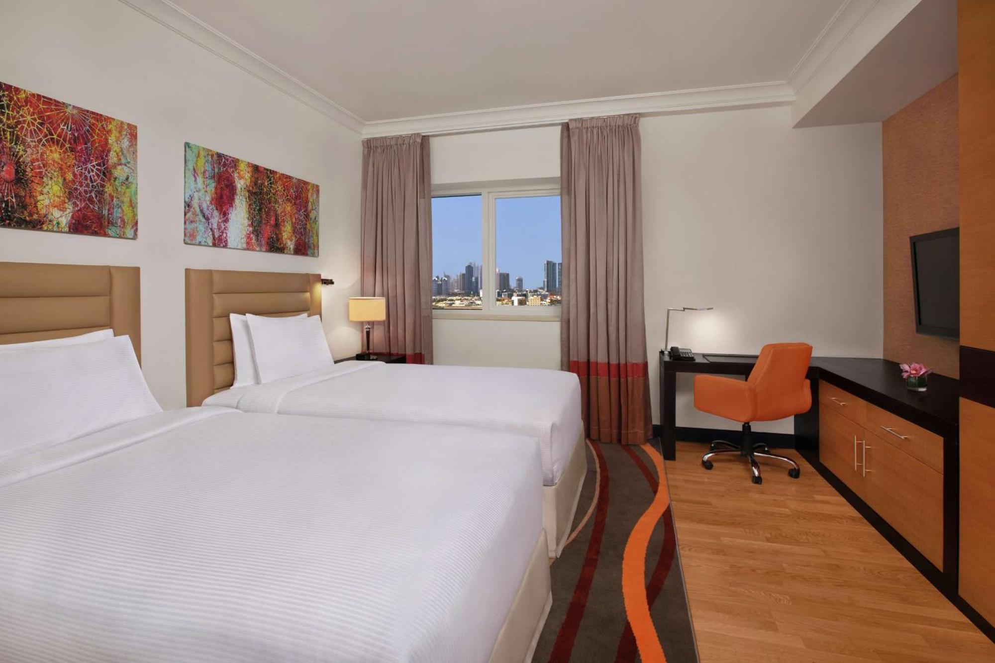 Apart-hotel Doubletree By Hilton And Residences - Al Barsha Dubai